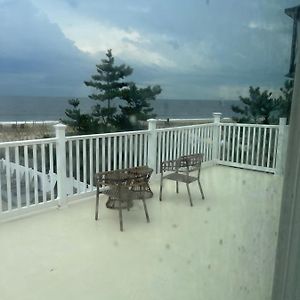 Villa Beach Front